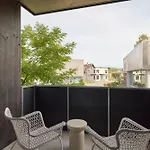 Voraliving - Modernes Neubau Toplage - Parkplatz - Wlan, 24 7 Check-in Appartement