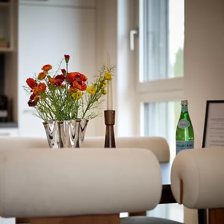 Voraliving - Modernes Neubau Toplage - Parkplatz - Wlan, 24 7 Check-in *