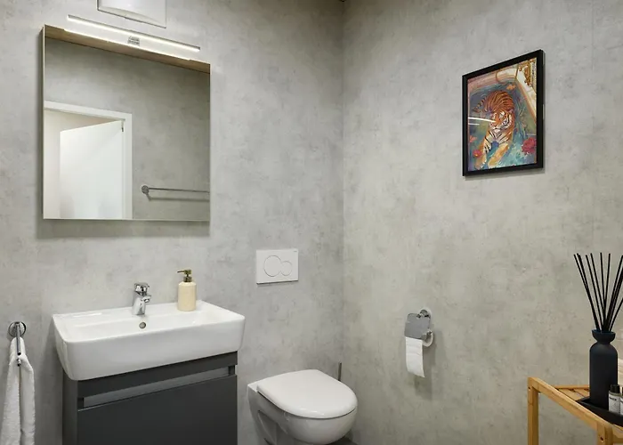 Voraliving - Modernes Neubau Toplage - Parkplatz - Wlan, 24 7 Check-in * Dornbirn